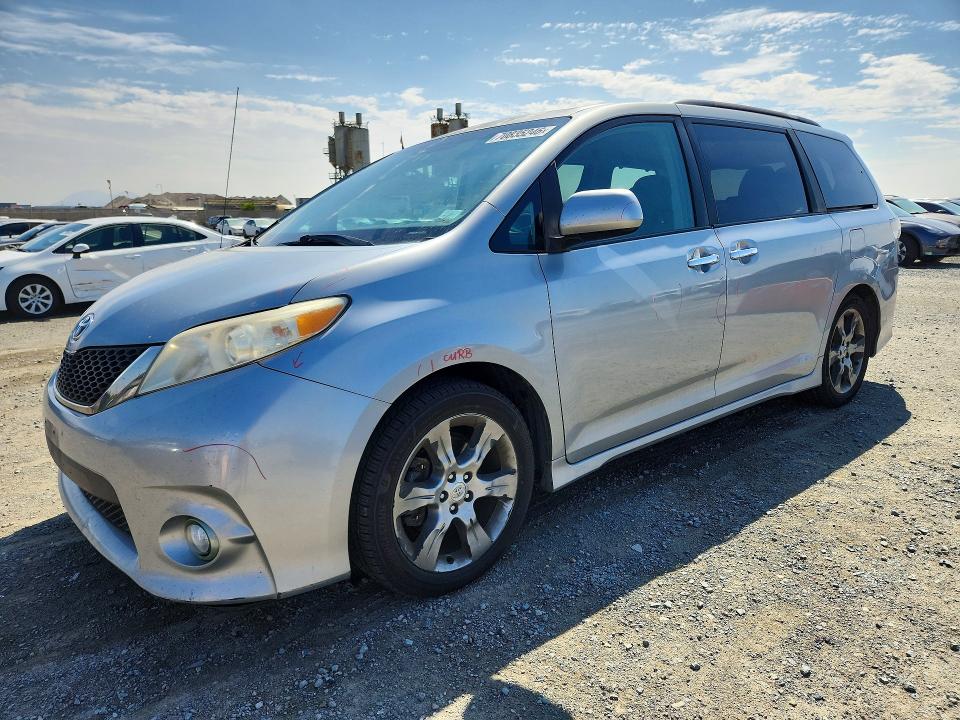 Aukcja sprzedaży 2013 Toyota Sienna, vin: 5TDXK3DC4DS368568, numer aukcji: 70835246