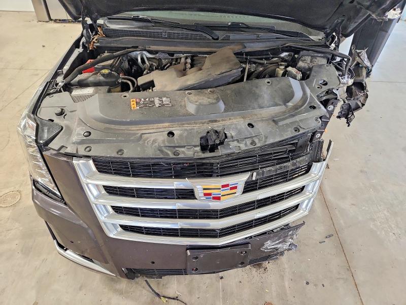 2017 Cadillac Escalade მანქანა იყიდება აუქციონზე, vin: 1GYS4BKJ8HR120029, აუქციონის ნომერი: 68874566