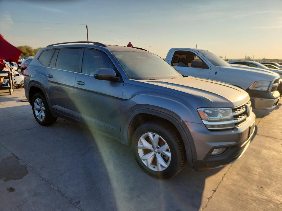 Продажа на аукционе авто 2020 Volkswagen Atlas, vin: 1V2DP2CA7LC500462, номер лота: 69497446