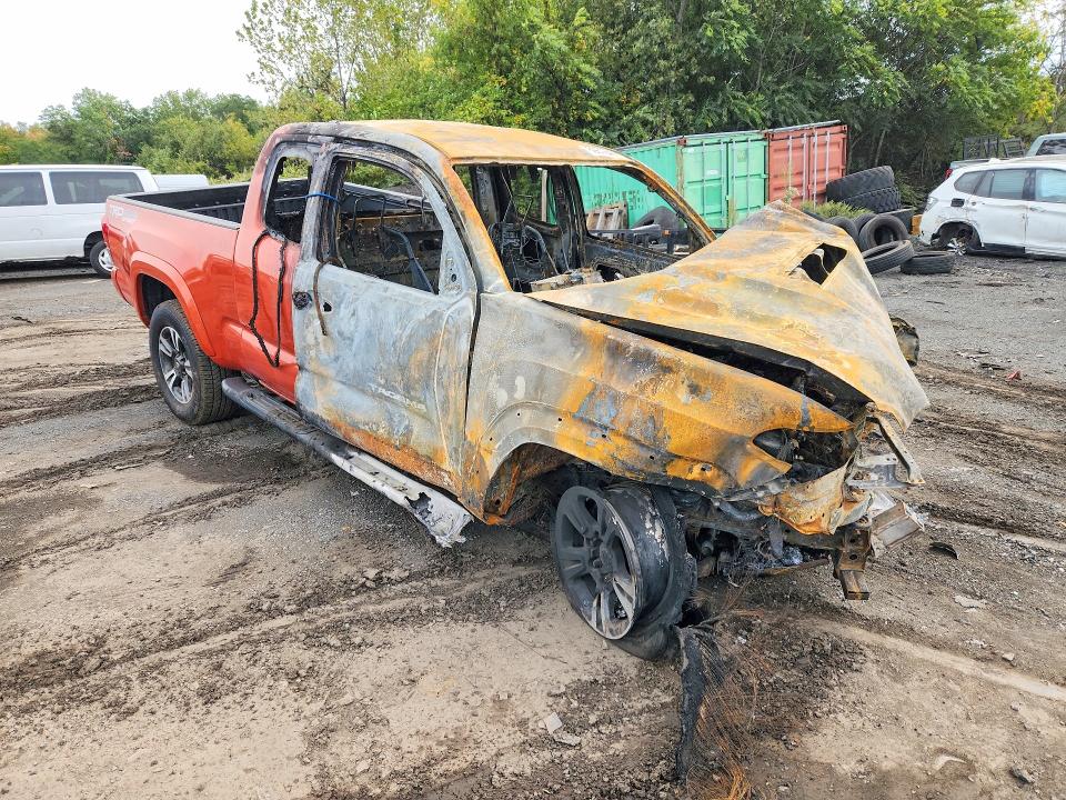 Продаж на аукціоні авто 2017 Toyota Tacoma, vin: 5TFSZ5AN1HX086749, номер лоту: 69616496