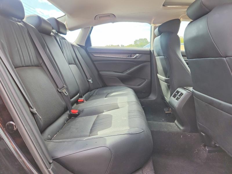 2018 Honda Accord მანქანა იყიდება აუქციონზე, vin: 1HGCV1F94JA010604, აუქციონის ნომერი: 70166336