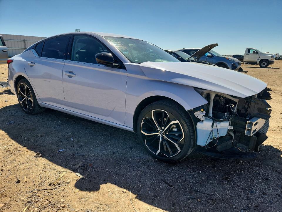 69594946 :رقم المزاد ، 1N4BL4CV1RN420340 vin ، 2024 Nissan Altima مزاد بيع