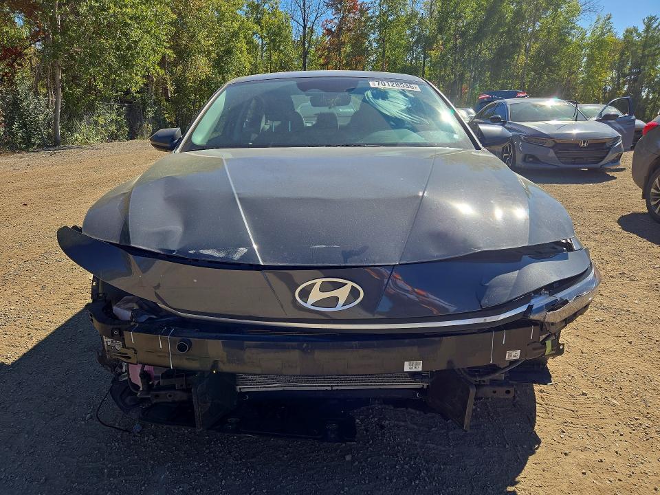 70128536 :رقم المزاد ، KMHLM4DG0SU886568 vin ، 2025 Hyundai Elantra مزاد بيع