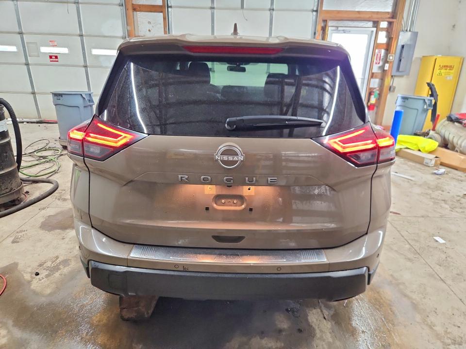 71255656 :رقم المزاد ، JN8BT3BA8SW006009 vin ، 2025 Nissan Rogue مزاد بيع