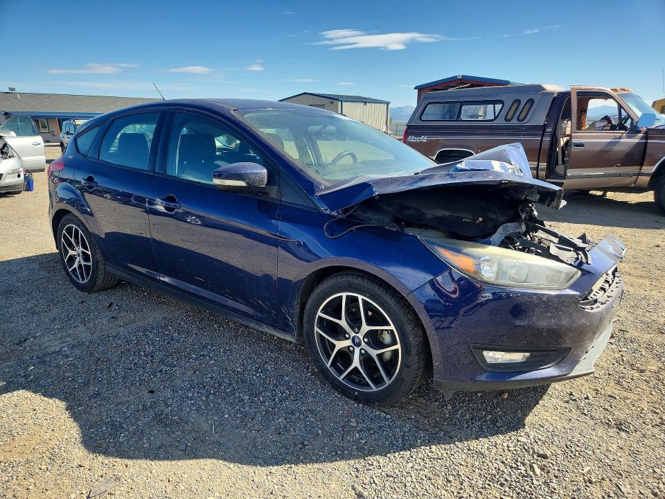 67831406 :رقم المزاد ، 1FADP3M27HL296130 vin ، 2017 Ford Focus مزاد بيع