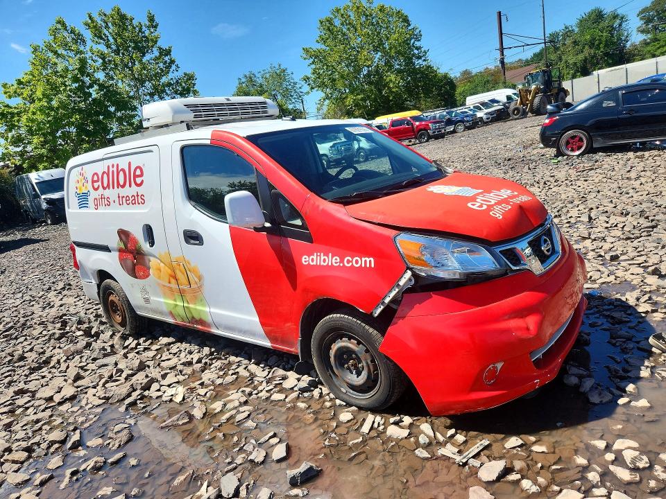 67891556 :رقم المزاد ، 3N6CM0KNXJK705423 vin ، 2018 Nissan Nv200 مزاد بيع