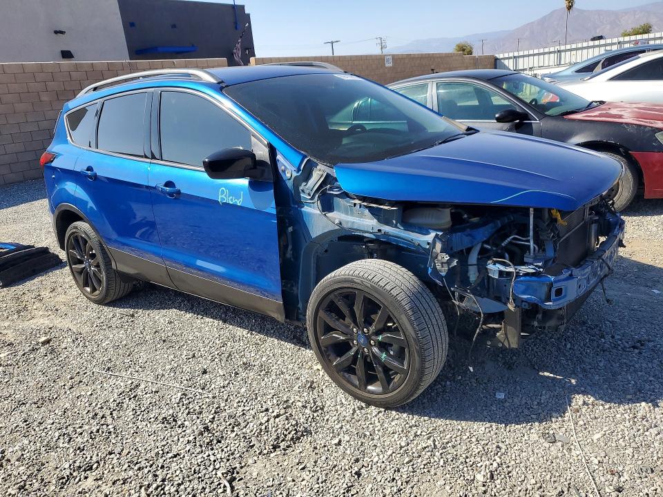 2019 Ford Escape მანქანა იყიდება აუქციონზე, vin: 1FMCU0GD9KUA72008, აუქციონის ნომერი: 69416616