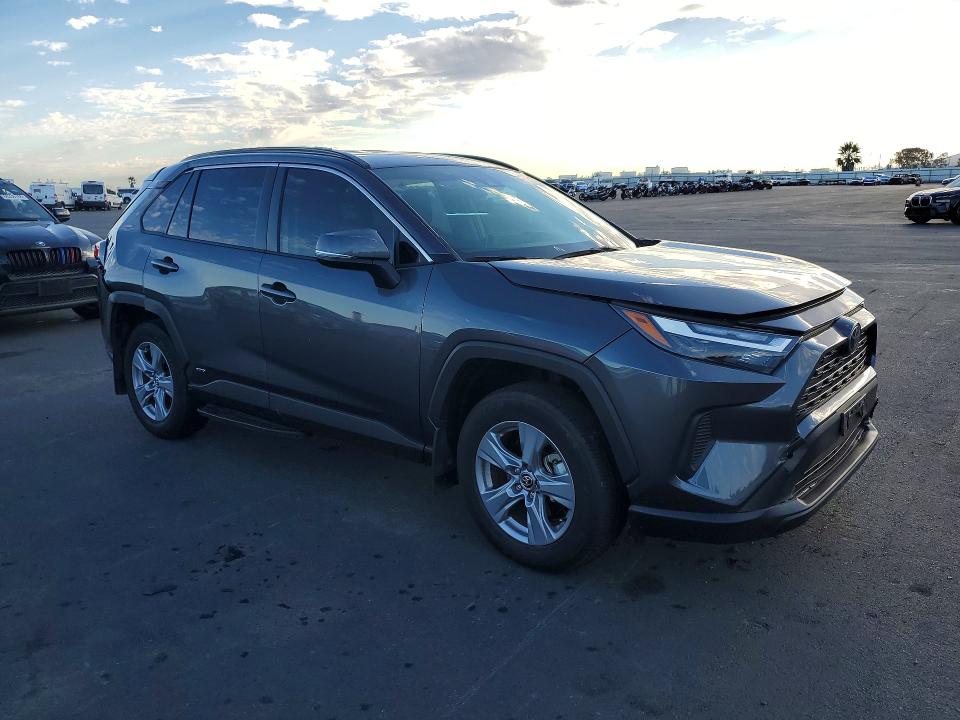 Продаж на аукціоні авто 2025 Toyota Rav4, vin: JTMMWRFV0SD288010, номер лоту: 67938386