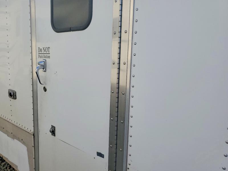 67955466 :رقم المزاد ، JALE5W16XF7900562 vin ، 2015 Isuzu Nqr مزاد بيع
