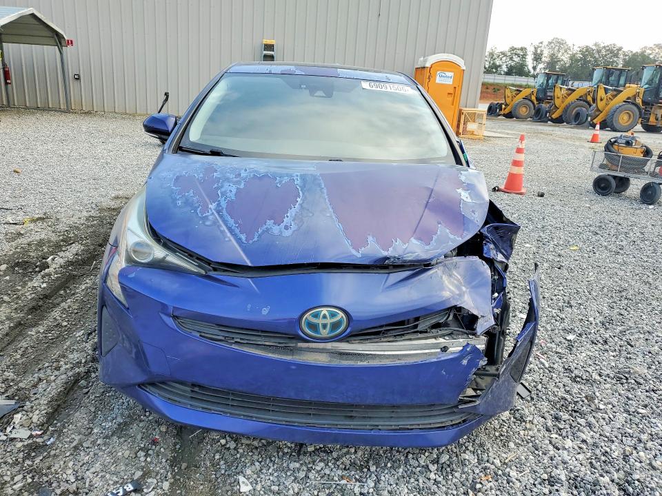 69091506 :رقم المزاد ، JTDKARFUXH3531401 vin ، 2017 Toyota Prius مزاد بيع