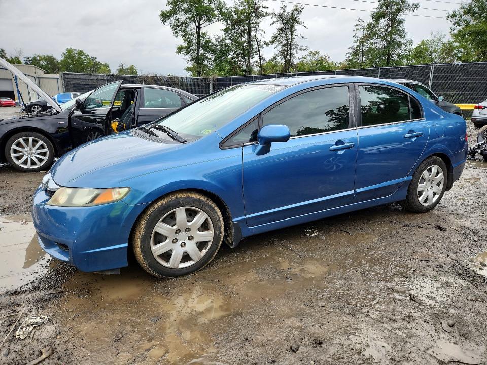 70265666 :رقم المزاد ، 2HGFA1F53BH521021 vin ، 2011 Honda Civic مزاد بيع