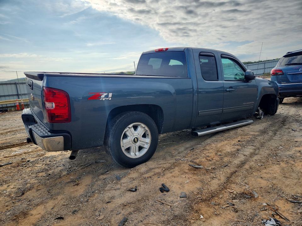 2013 Chevrolet Silverado მანქანა იყიდება აუქციონზე, vin: 1GCRKTE79DZ351595, აუქციონის ნომერი: 68862086
