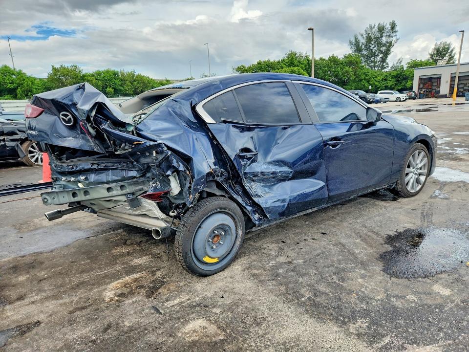 Aukcja sprzedaży 2023 Mazda 3, vin: 3MZBPABM0PM383260, numer aukcji: 69528476