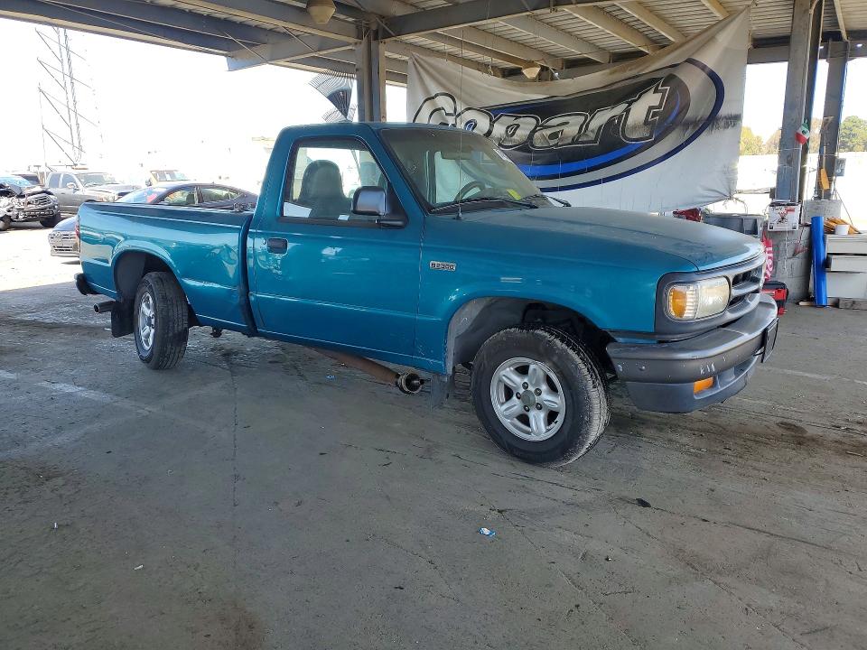 70453706 :رقم المزاد ، 4F4CR12A5TTM31250 vin ، 1996 Mazda B2300 مزاد بيع