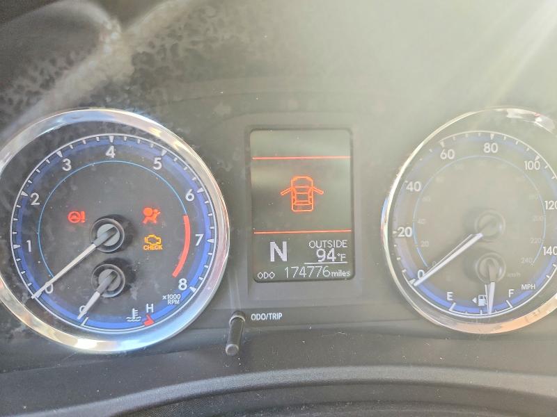 2018 Toyota Corolla მანქანა იყიდება აუქციონზე, vin: 2T1BURHE6JC034288, აუქციონის ნომერი: 68071786