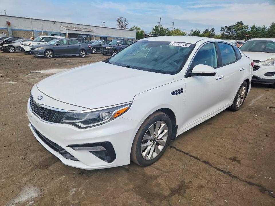 69570426 :رقم المزاد ، 5XXGT4L34KG374048 vin ، 2019 Kia Optima مزاد بيع