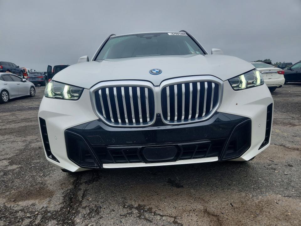 67091486 :رقم المزاد ، 5UX43EU07R9S67028 vin ، 2024 Bmw X5 مزاد بيع