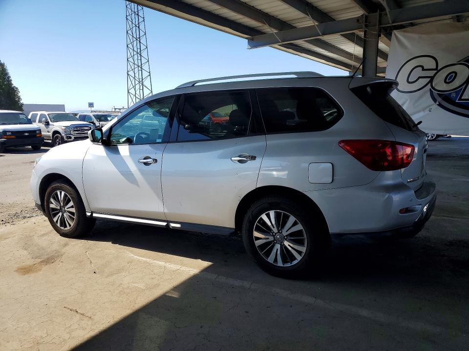 Продажа на аукционе авто 2017 Nissan Pathfinder, vin: 5N1DR2MM4HC618220, номер лота: 69627286