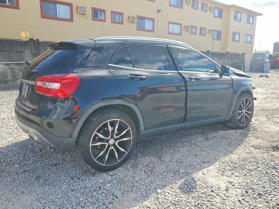 Продаж на аукціоні авто 2015 Mercedes-benz Gla, vin: WDCTG4EB6FJ107335, номер лоту: 70433936