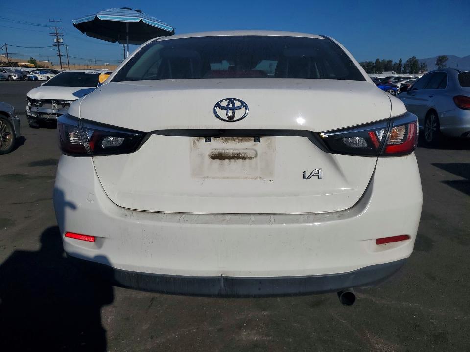Продажа на аукционе авто 2017 Toyota Yaris Ia, vin: 3MYDLBYV7HY177765, номер лота: 70050046