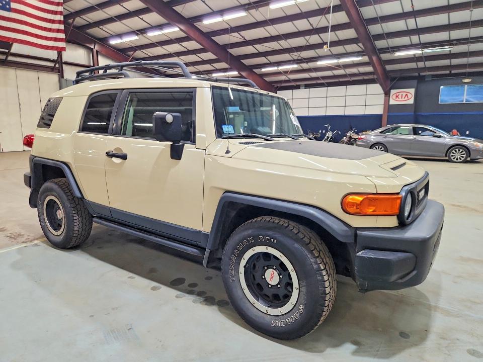 Aukcja sprzedaży 2010 Toyota Fj Cruiser, vin: JTEBU4BF2AK076570, numer aukcji: 69486296