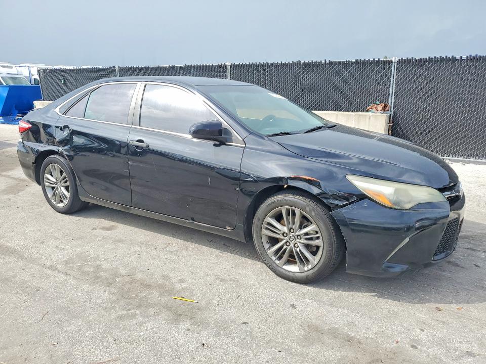 2015 Toyota Camry მანქანა იყიდება აუქციონზე, vin: 4T1BF1FK0FU110730, აუქციონის ნომერი: 70035976
