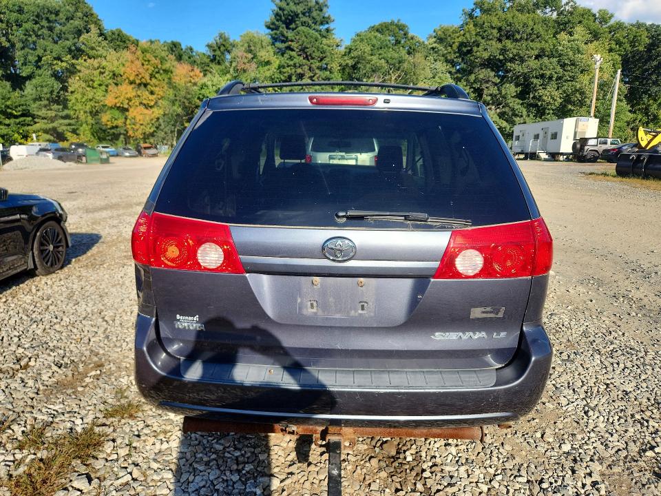 Продаж на аукціоні авто 2010 Toyota Sienna, vin: 5TDKK4CC8AS300660, номер лоту: 69485166