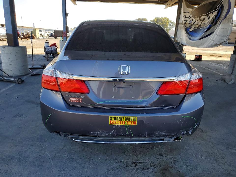 70526376 :رقم المزاد ، 1HGCR2F37FA260688 vin ، 2015 Honda Accord مزاد بيع