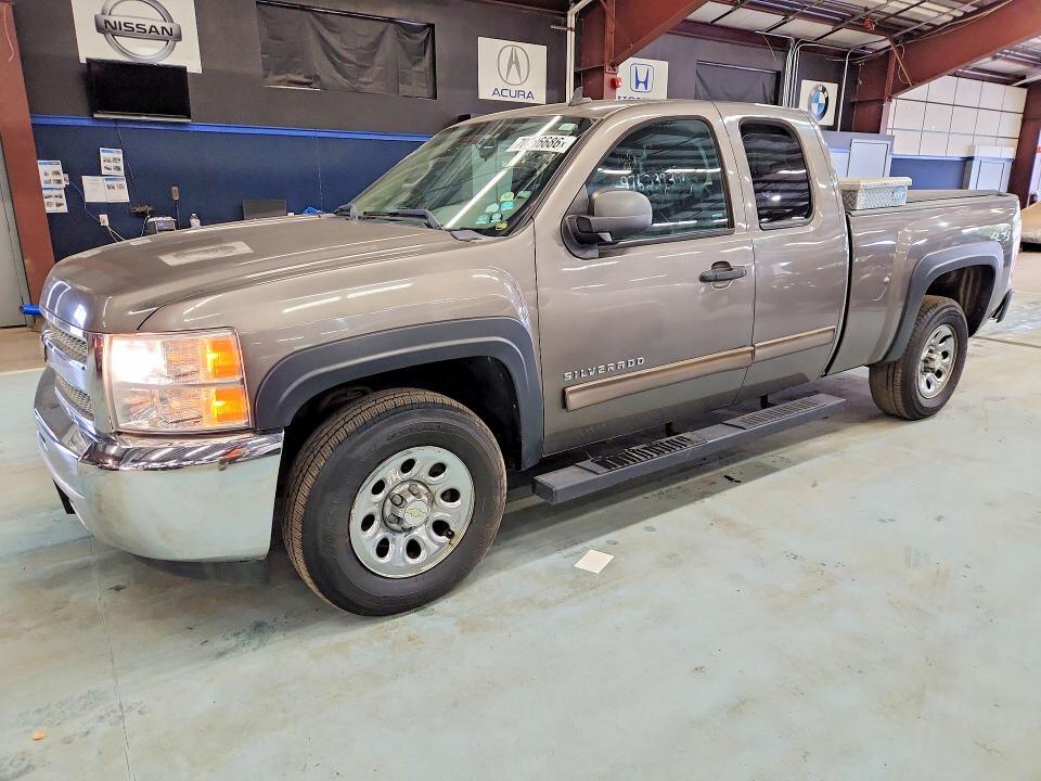 2013 Chevrolet Silverado მანქანა იყიდება აუქციონზე, vin: 1GCRKREA2DZ108984, აუქციონის ნომერი: 70886686