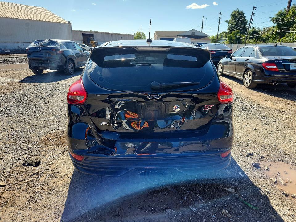Продаж на аукціоні авто 2017 Ford Focus, vin: 1FADP3L91HL251005, номер лоту: 68761576