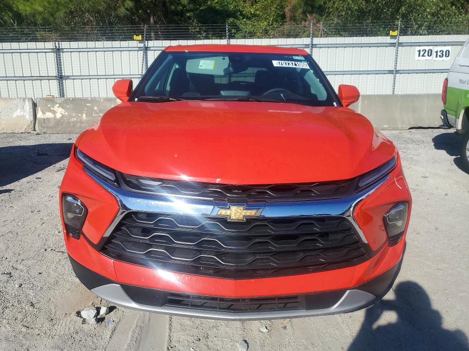 Продаж на аукціоні авто 2025 Chevrolet Blazer, vin: 3GNKBCR4XSS270284, номер лоту: 70737106