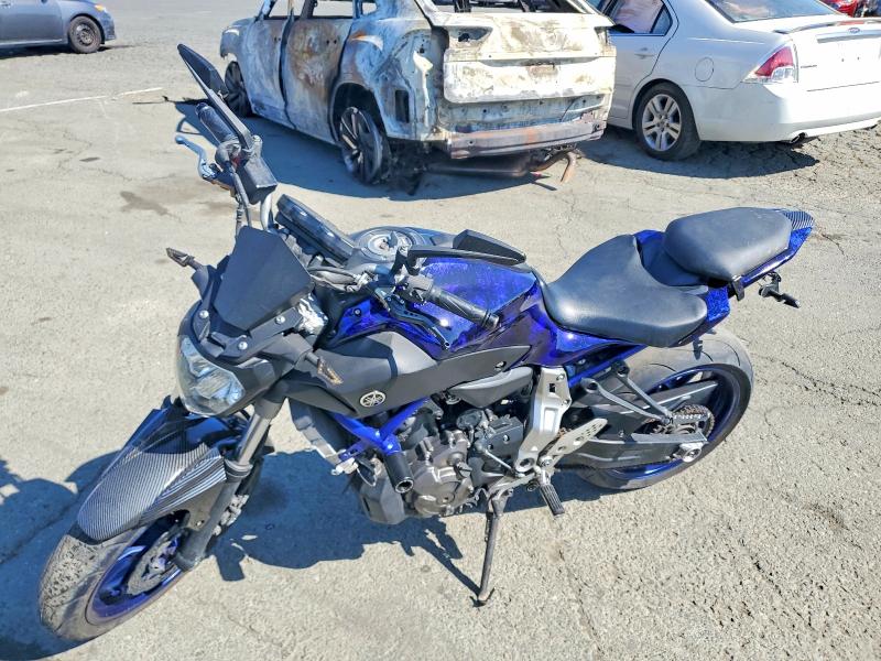 69230456 :رقم المزاد ، JYARM06YXFA000191 vin ، 2015 Yamaha Fz07 مزاد بيع