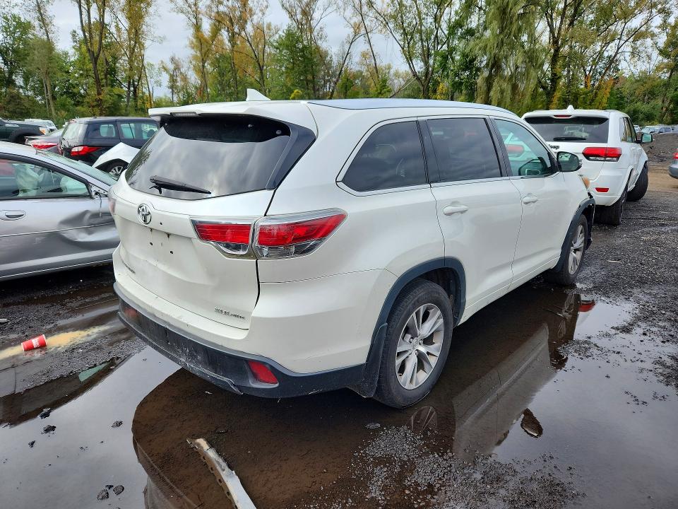 Продаж на аукціоні авто 2014 Toyota Highlander, vin: 5TDJKRFH2ES023378, номер лоту: 70689756