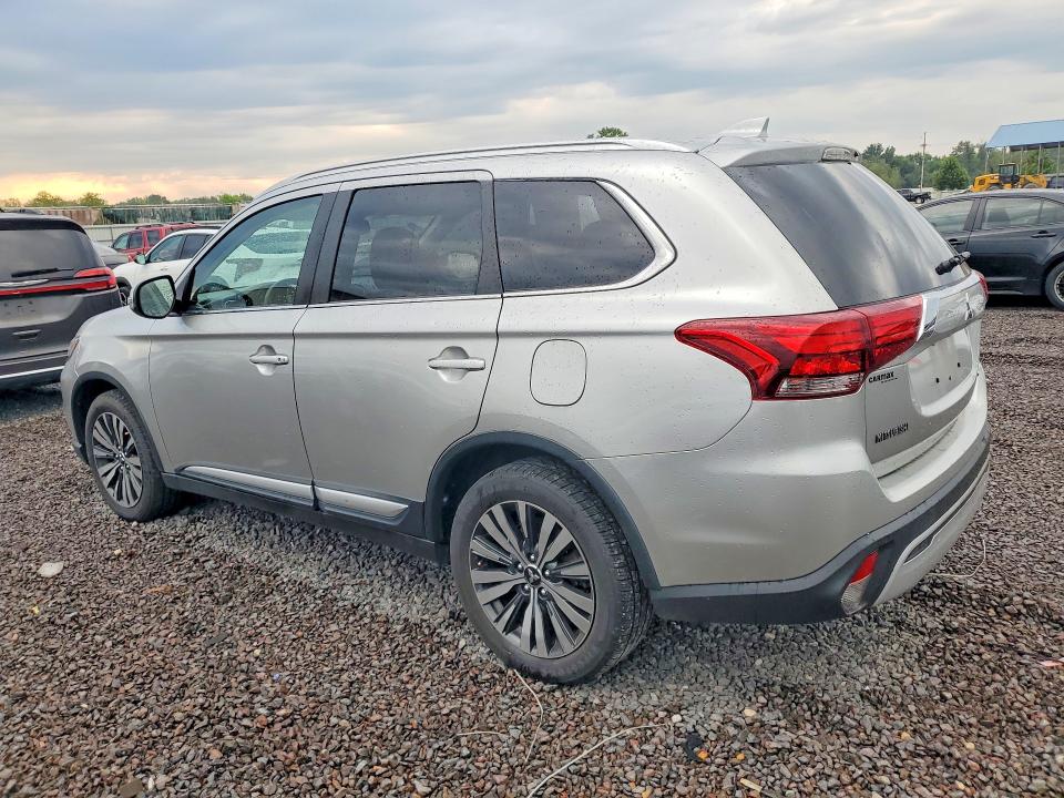 67767886 :رقم المزاد ، JA4AZ3A34KZ041681 vin ، 2019 Mitsubishi Outlander مزاد بيع