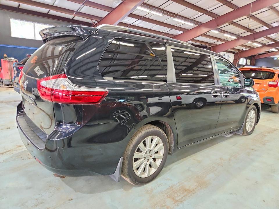 Продажа на аукционе авто 2015 Toyota Sienna, vin: 5TDDK3DC8FS094751, номер лота: 69465066