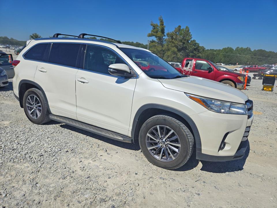 Aukcja sprzedaży 2017 Toyota Highlander, vin: 5TDKZRFH6HS510927, numer aukcji: 71146426