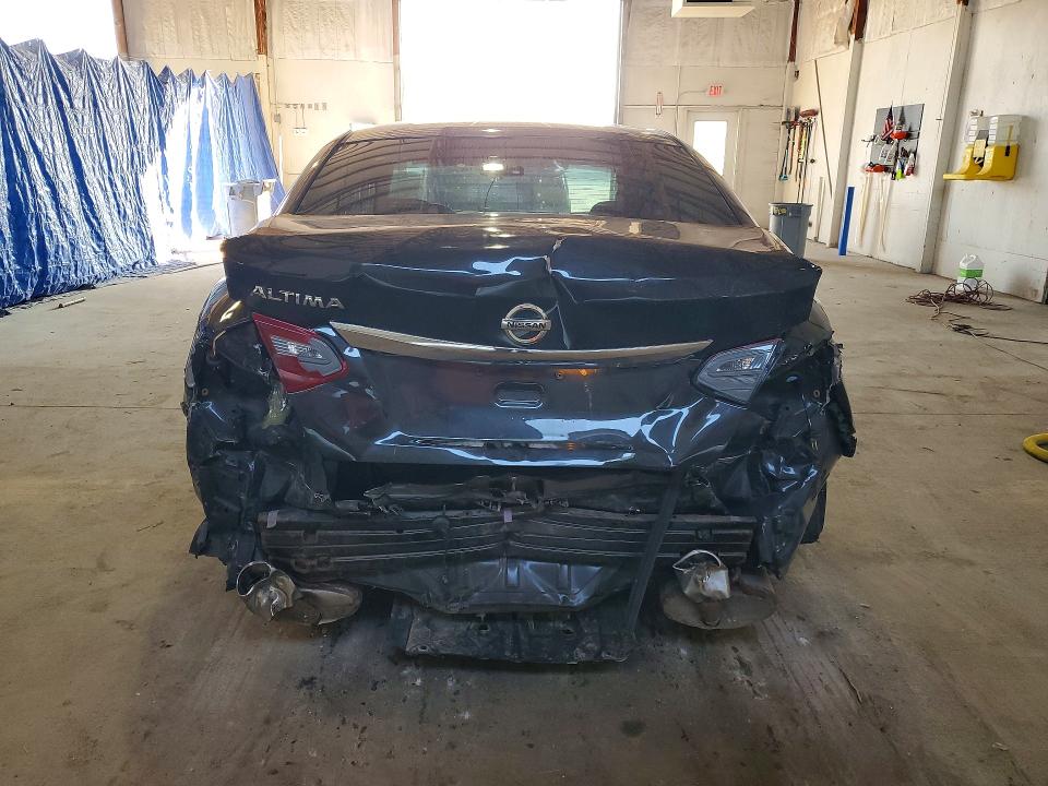 Продаж на аукціоні авто 2018 Nissan Altima, vin: 1N4AL3APXJC272103, номер лоту: 67787296