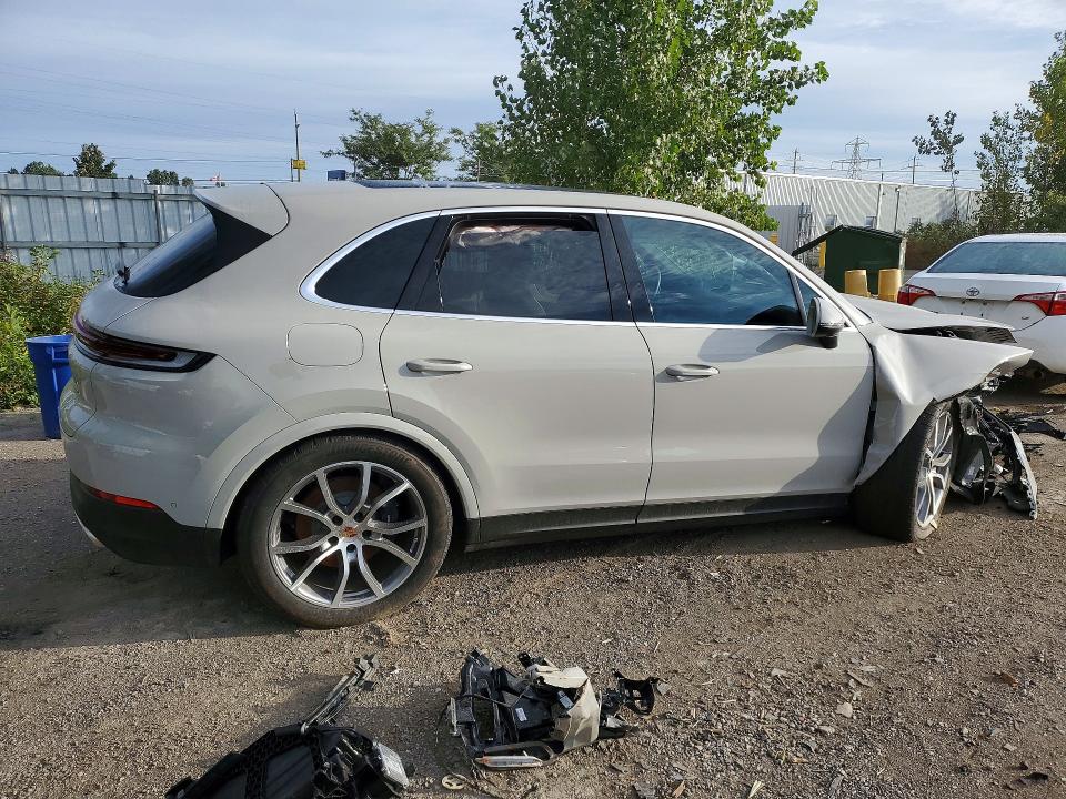 69670926 :رقم المزاد ، WP1AA2AY5TDA04378 vin ، 2026 Porsche Cayenne مزاد بيع