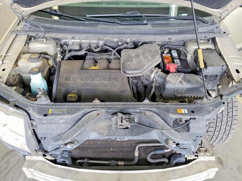 70324986 :رقم المزاد ، 2LMDJ8JC2ABJ33543 vin ، 2010 Lincoln Mkx مزاد بيع