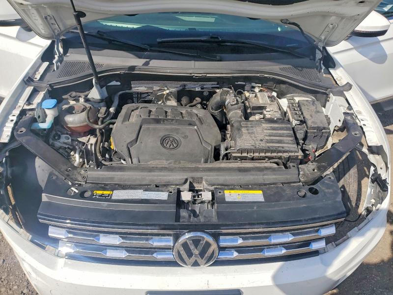 69744706 :رقم المزاد ، 3VV2B7AX9MM004382 vin ، 2021 Volkswagen Tiguan مزاد بيع