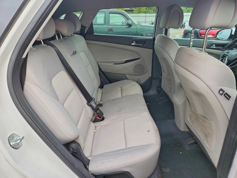 2017 Hyundai Tucson მანქანა იყიდება აუქციონზე, vin: KM8J3CA43HU423864, აუქციონის ნომერი: 70692696