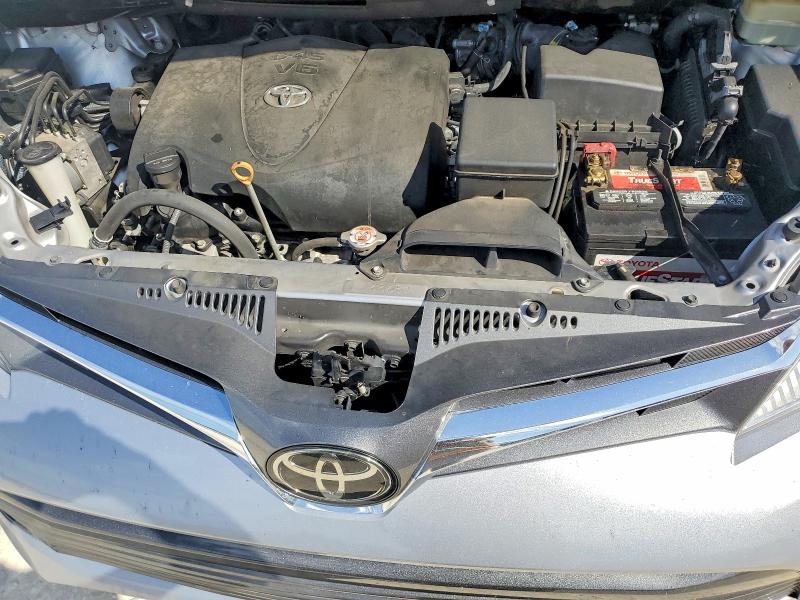 2018 Toyota Sienna მანქანა იყიდება აუქციონზე, vin: 5TDYZ3DC4JS904432, აუქციონის ნომერი: 69688486