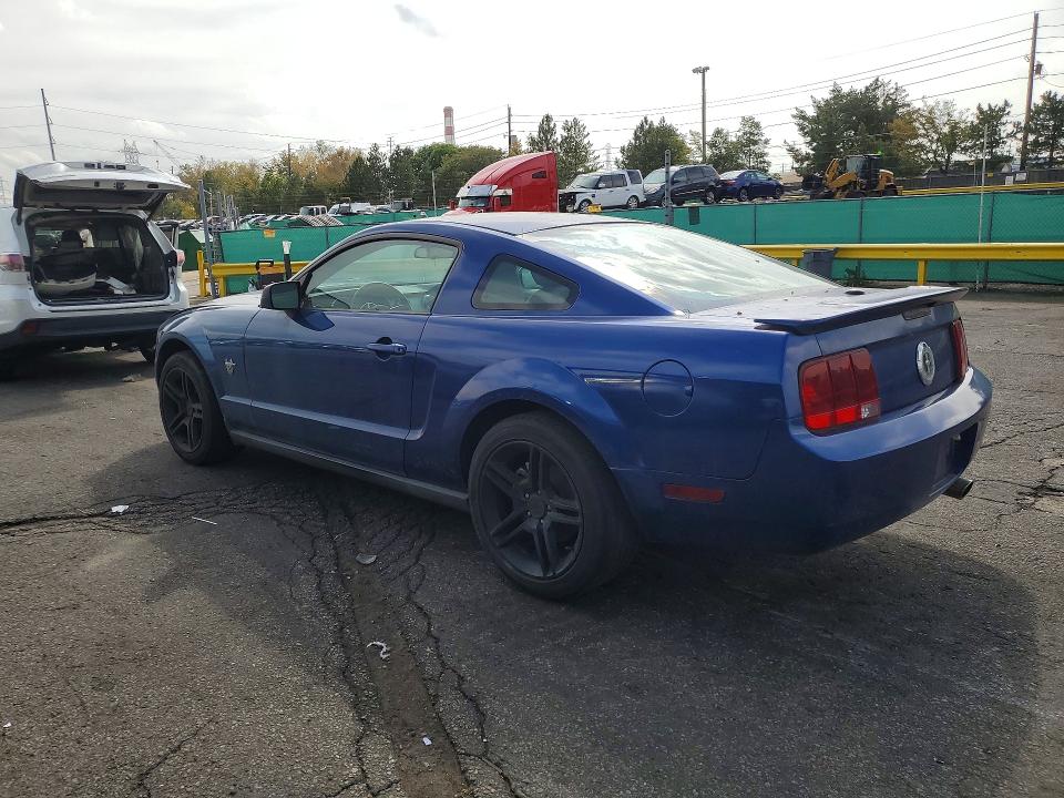 2009 Ford Mustang მანქანა იყიდება აუქციონზე, vin: 1ZVHT80N295131299, აუქციონის ნომერი: 70502346