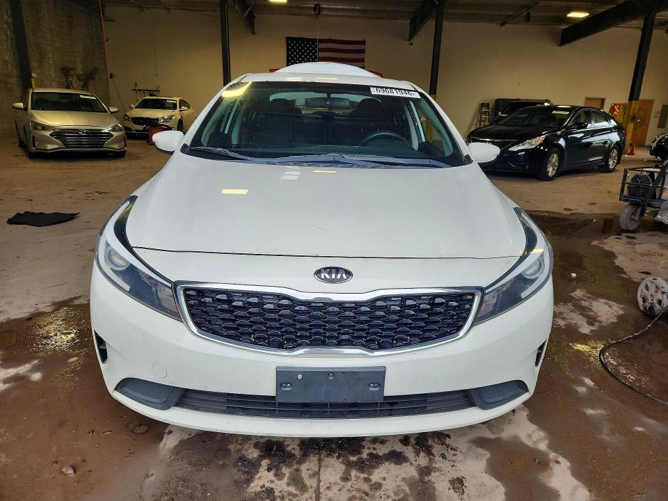 Продажа на аукционе авто 2017 Kia Forte, vin: 3KPFK4A72HE095509, номер лота: 69681946