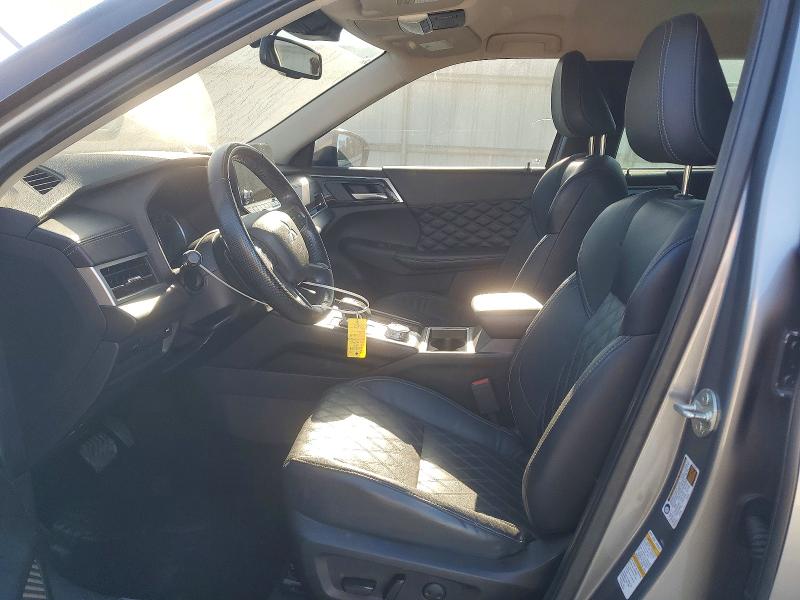 70801656 :رقم المزاد ، JA4J3VA89NZ058828 vin ، 2022 Mitsubishi Outlander مزاد بيع