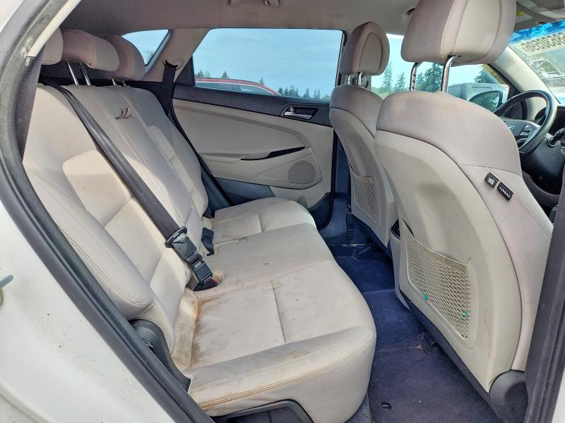 2017 Hyundai Tucson მანქანა იყიდება აუქციონზე, vin: KM8J33A26HU549327, აუქციონის ნომერი: 68630596
