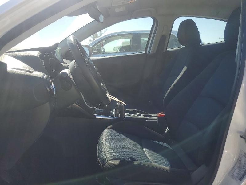 Продажа на аукционе авто 2017 Toyota Yaris Ia, vin: 3MYDLBYV2HY180119, номер лота: 70496746