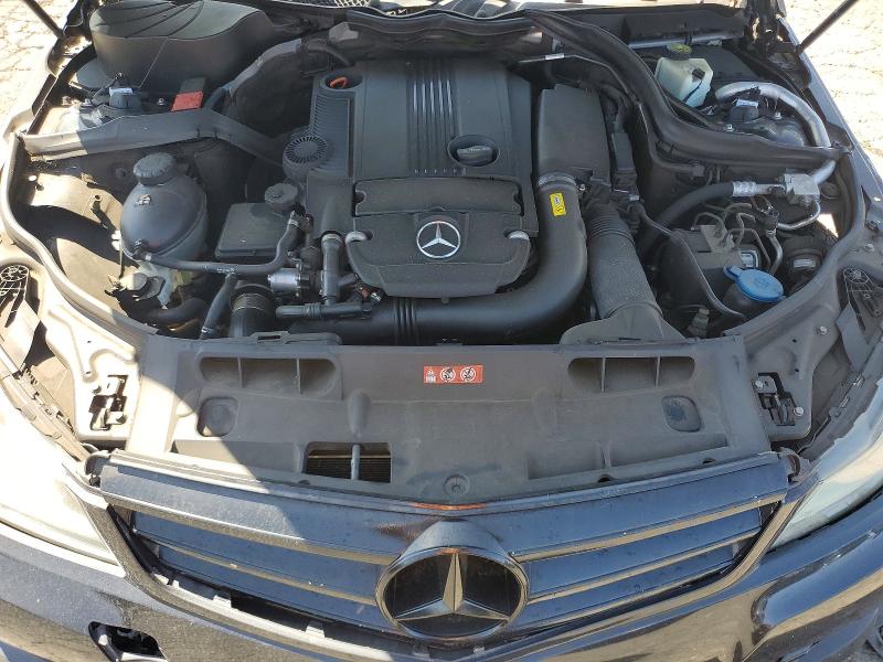 Продаж на аукціоні авто 2012 Mercedes-benz C, vin: WDDGF4HB3CA651640, номер лоту: 67345146