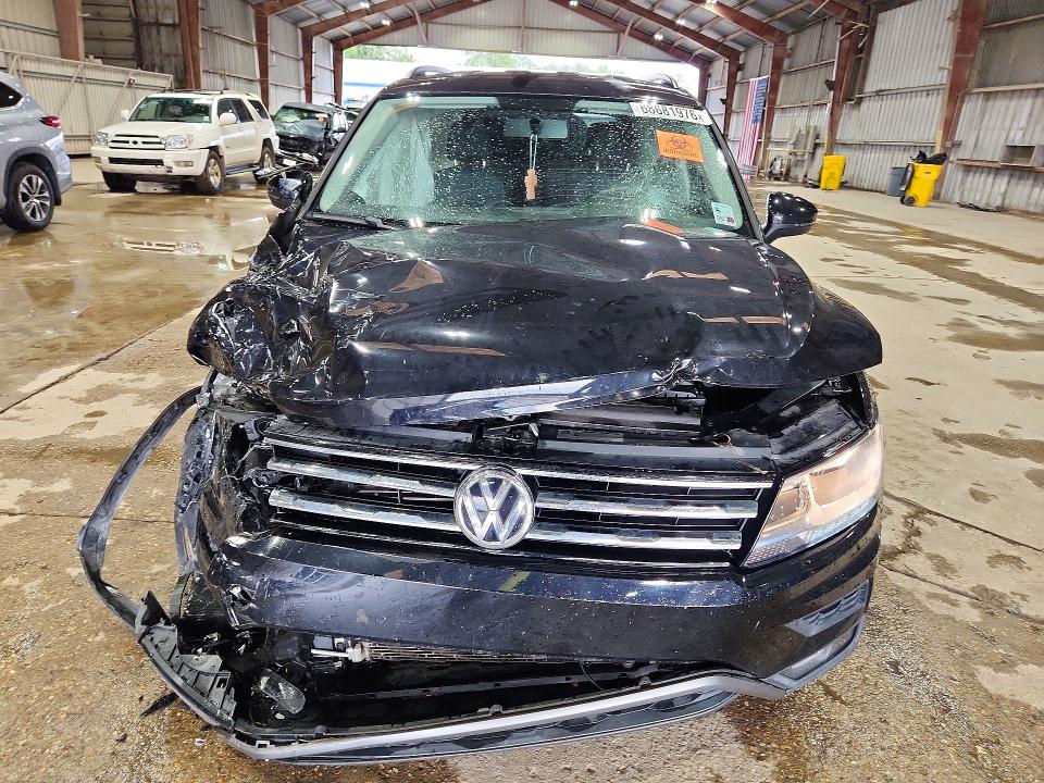 Aukcja sprzedaży 2018 Volkswagen Tiguan, vin: 3VV1B7AX8JM036344, numer aukcji: 68681976