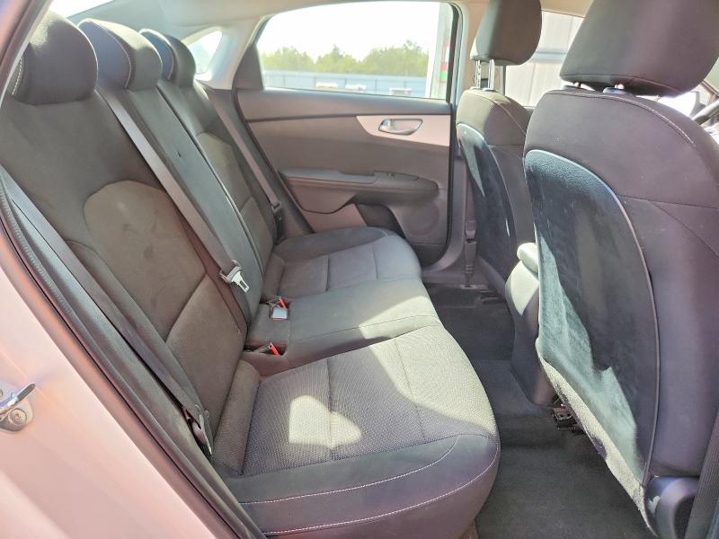 68839566 :رقم المزاد ، 3KPF24AD7PE605194 vin ، 2023 Kia Forte مزاد بيع